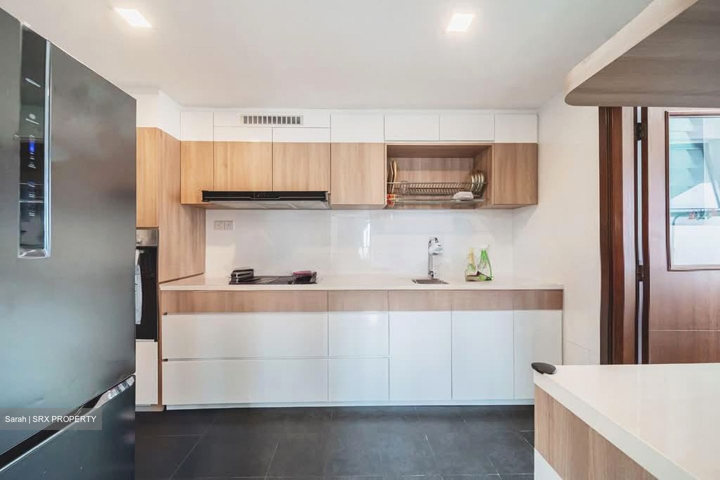 Central Grove (D14), Condominium #552401301